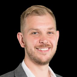 Devon Abernethy, founder of Ghost Reviews